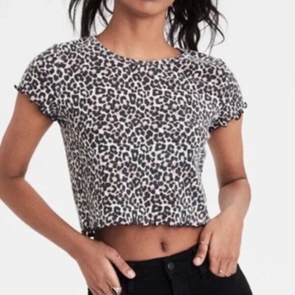 AMERICAN EAGLE Leopard Print Crop Top - Size Large - Picture 1 of 8